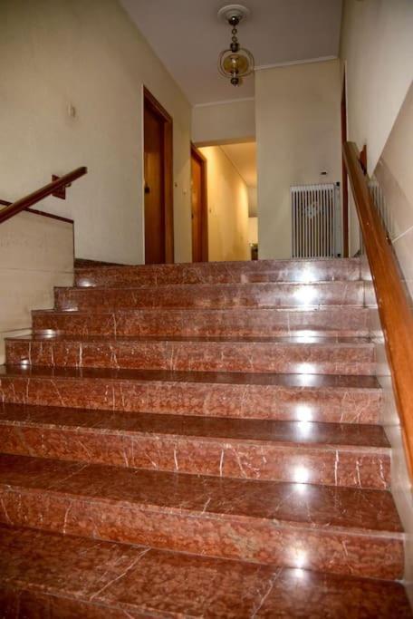 Apartament Ομορφο Διαμερισμα Ateny Zewnętrze zdjęcie
