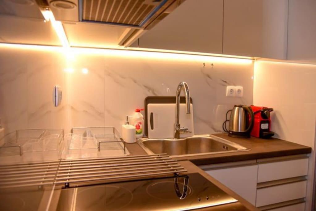 Apartament Ομορφο Διαμερισμα Ateny Zewnętrze zdjęcie